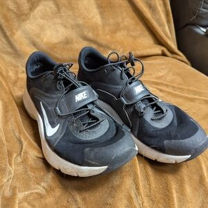 Nike Black and White Athletic Shoes